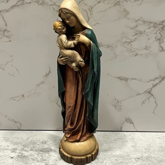 Signed by ‘A. Lucchesi Faro’ Virgin Mary w/ Baby Jesus statue ITALY vintage - Picture 13 of 16